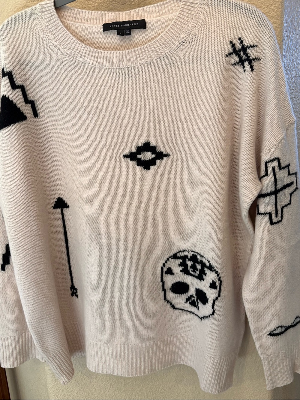 Skull Cashmere Ivory Skull Aztec Print 100% Cashmere Crew Neck Sweater-Large - Picture 2 of 7